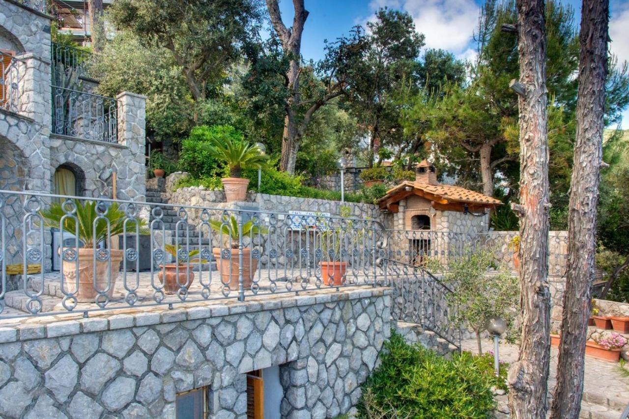 Villa Russo - De Vivo Realty Нерано Экстерьер фото